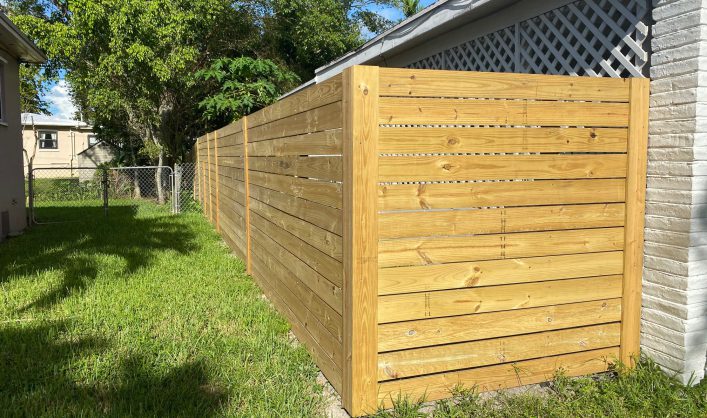 Horizontal Metal Wood Fence