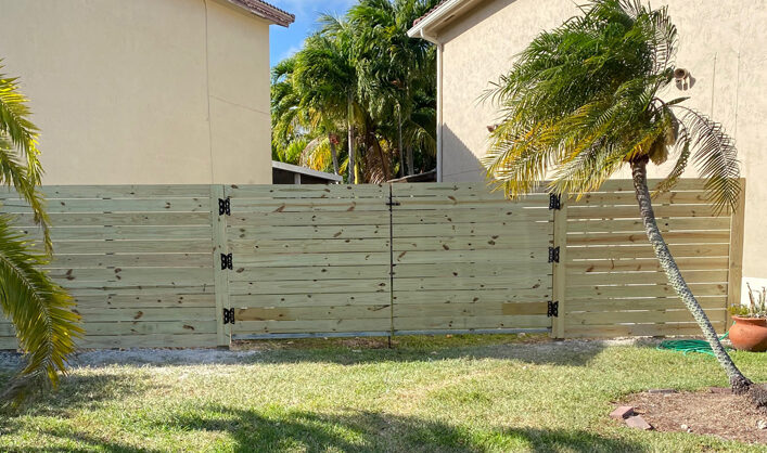 Horizontal fence