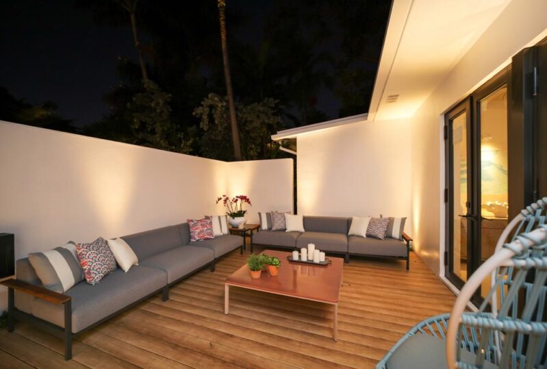 Deck