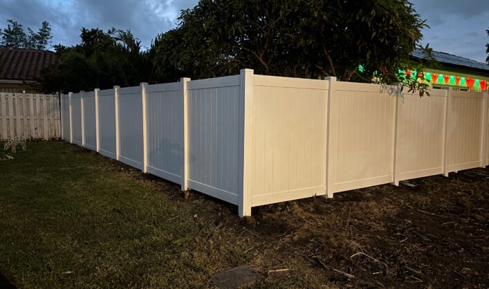 PVC Vinyl Fence