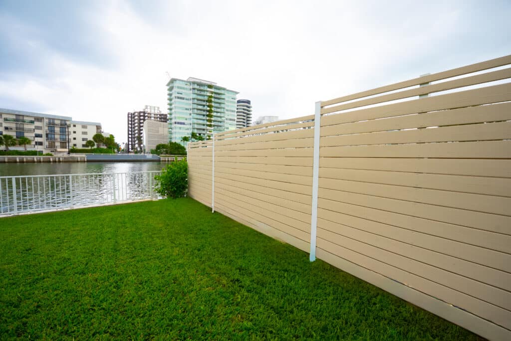 Full Privacy Vinyl Fences