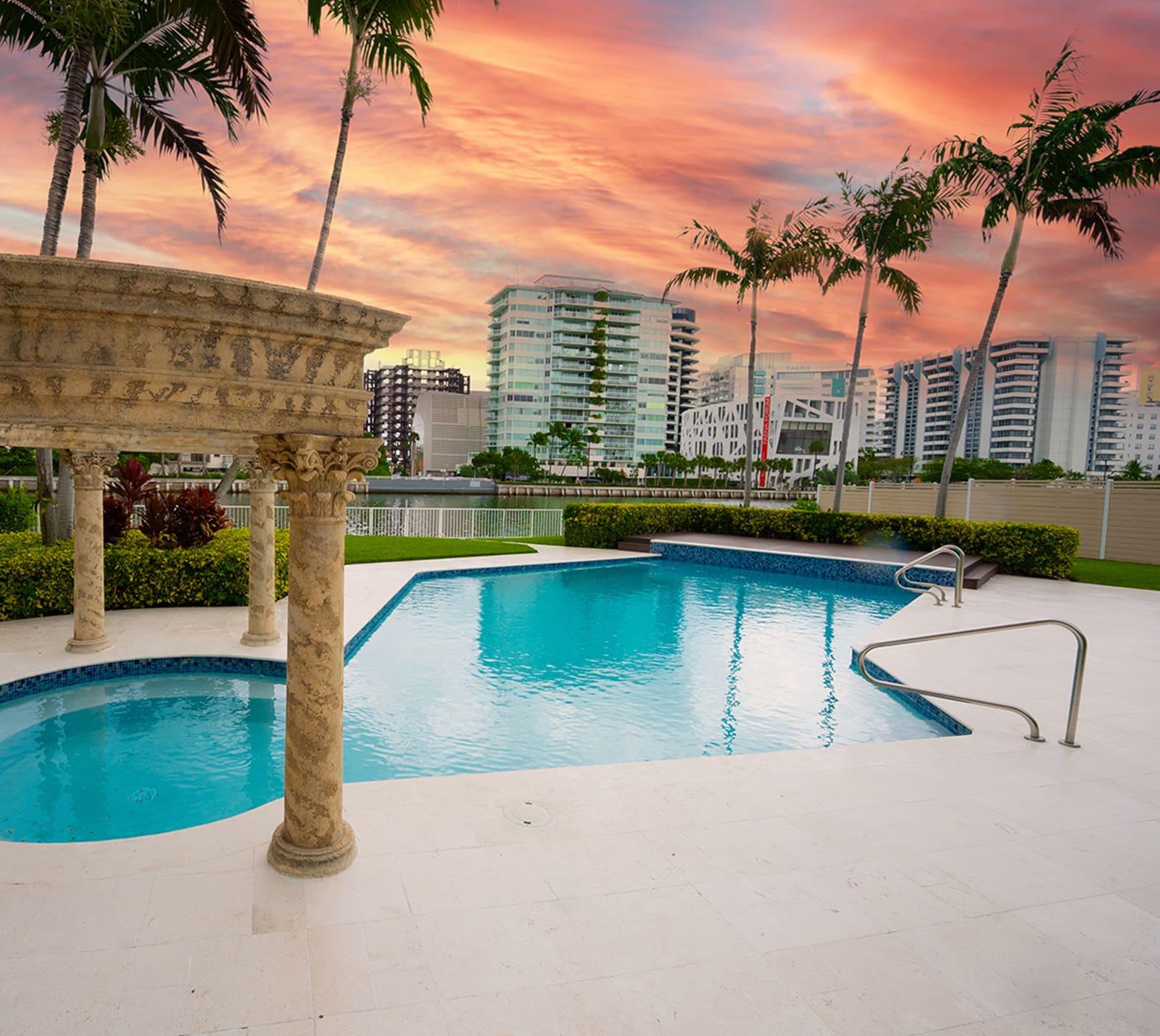 homes and buildings in Florida 